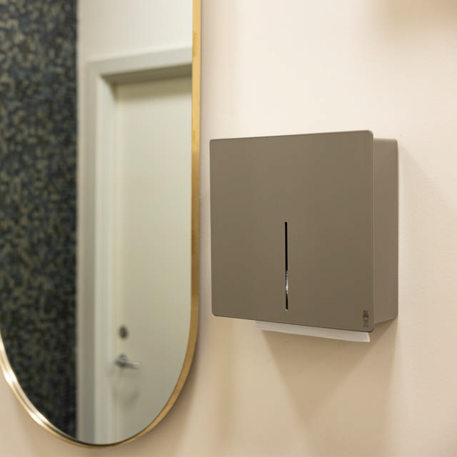 LOKI paper towel dispenser, black